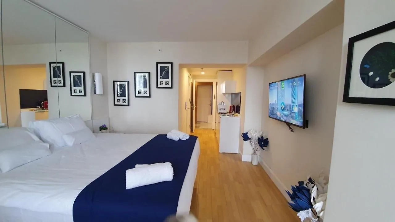 باتومي Orbi City Center Suite 5*,  جورجيا